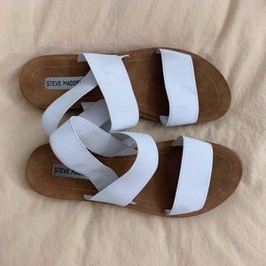 Steve Madden White Flats